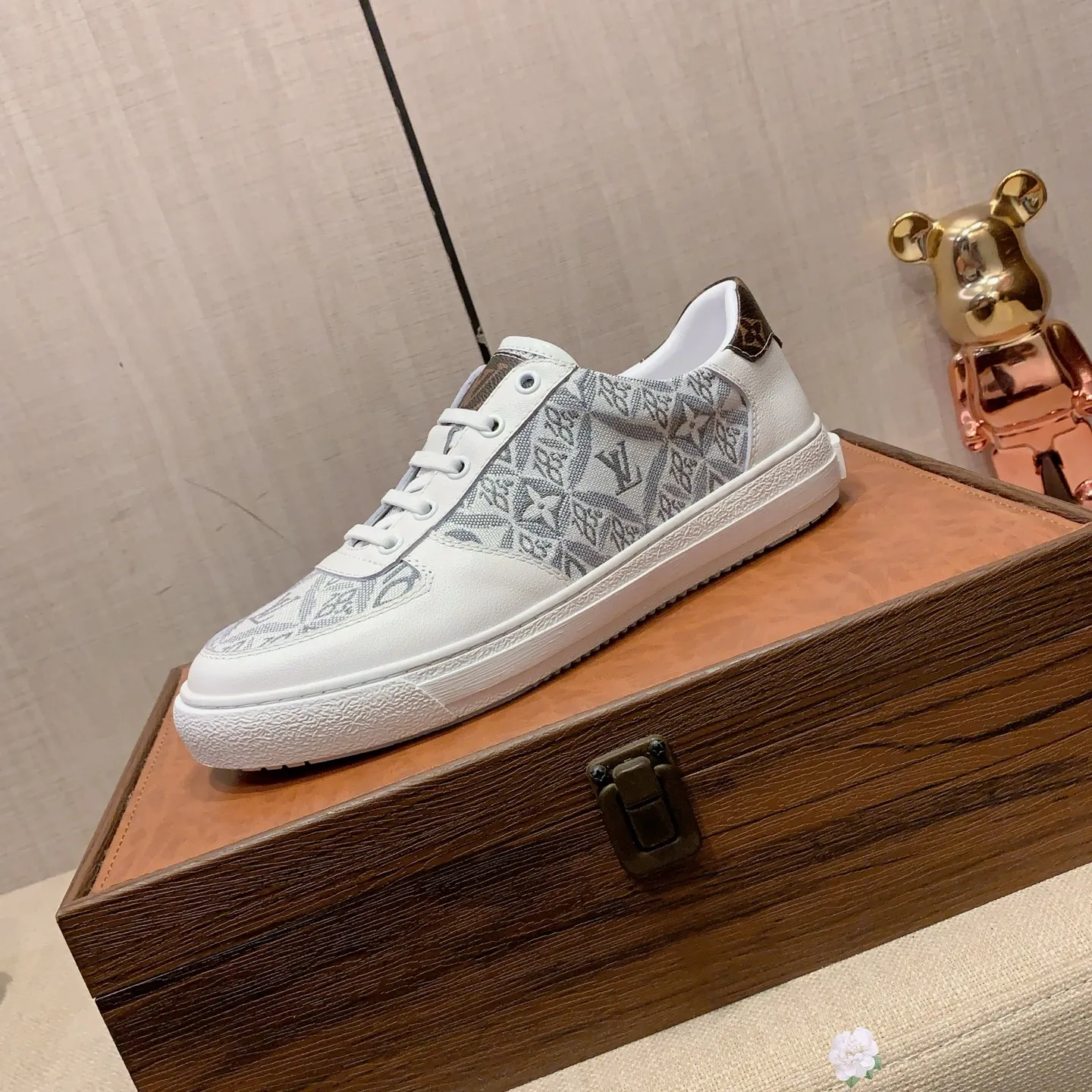 Men's Men's Shoes 💰400💰💰🎩🎩[Lightning][Lightning] "Lv*" Latest•hot style casual shoes, top brand [Seduce] luxury~purchase, top~quality. [Strong] The upper is made of imported breathable fabric with cowhide material ➕ breathable sheepskin feet (•) and fine workmanship. Original stylish and stylish soft rubber wear-resistant and non-slip outsole, light and comfortable on the feet, the real thing looks better when photographed, 0128: code: 38-44, 2️⃣ colors selected